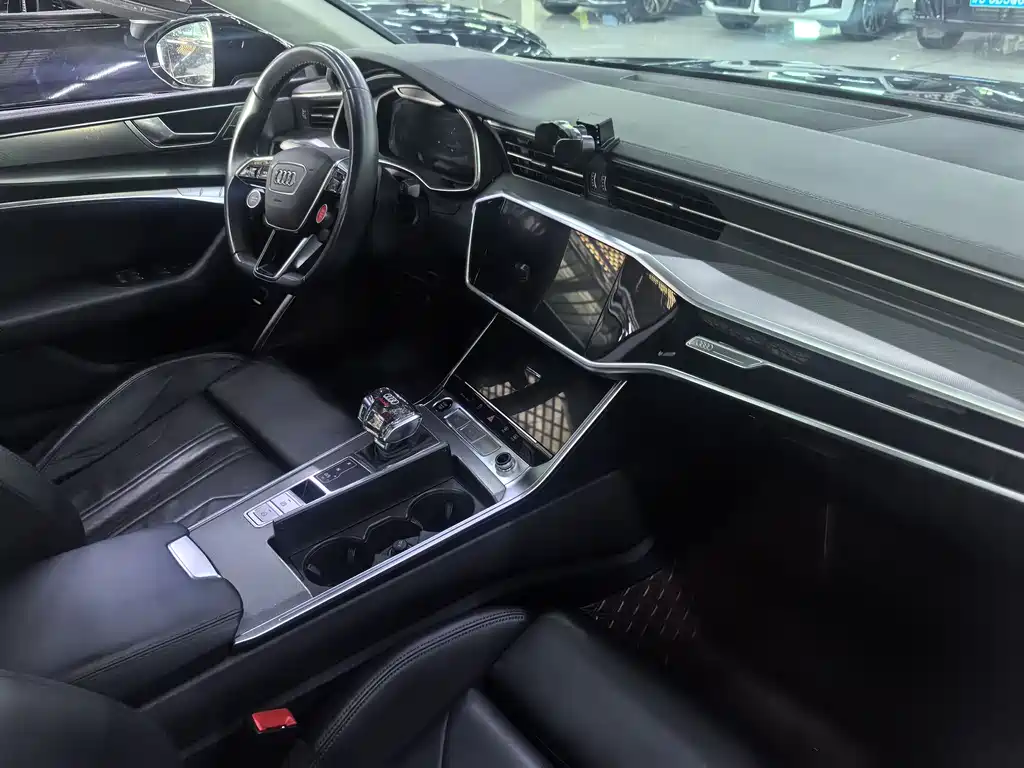 Audi A7 — фото 4