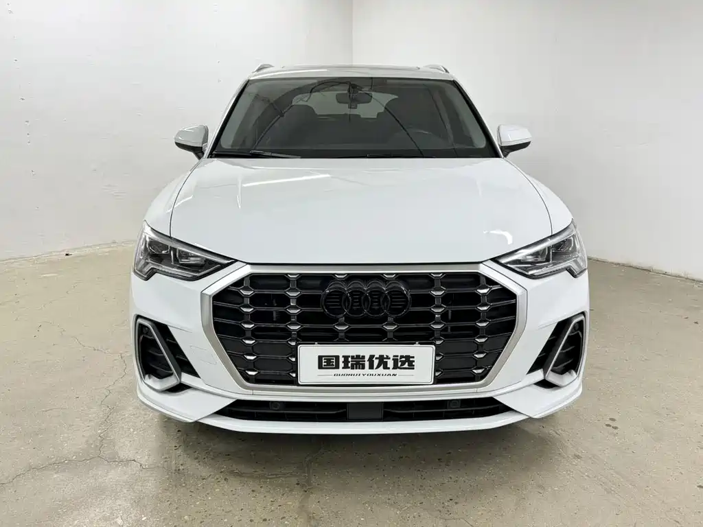 Audi Q3 — фото 2