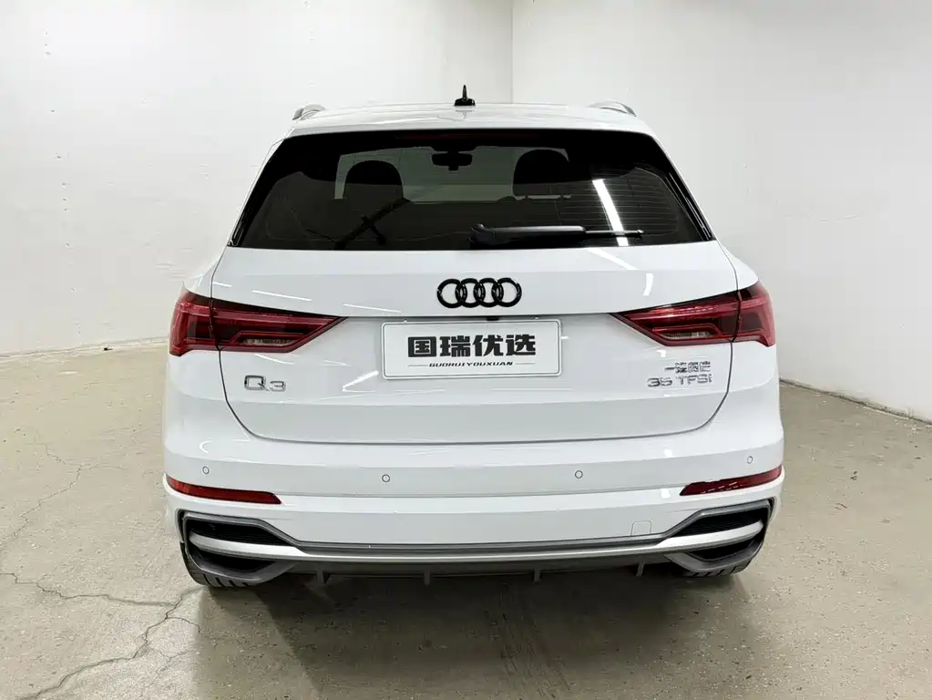 Audi Q3 — фото 4