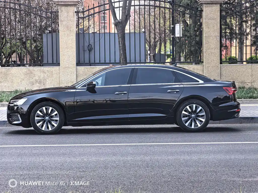 Audi A6L — фото 4