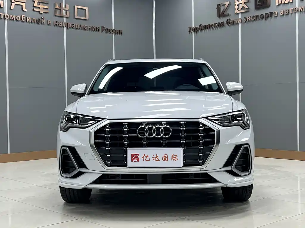 Audi Q3 — фото 2