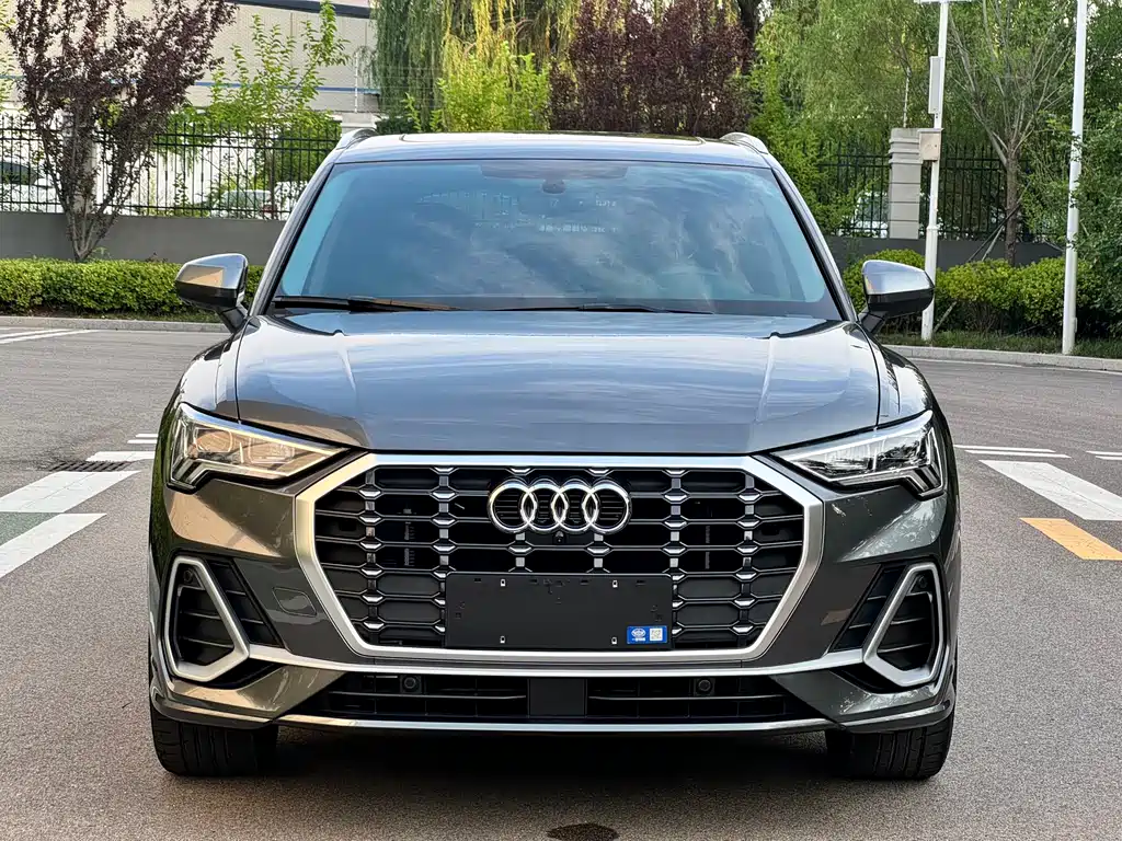 Audi Q3 — фото 2