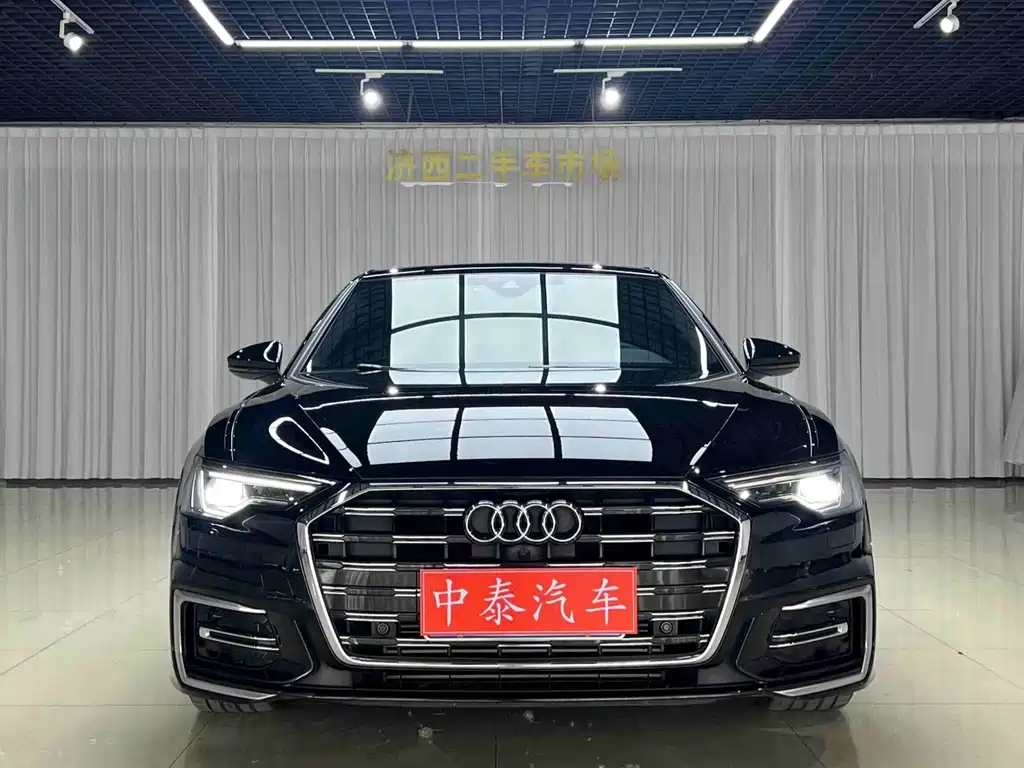 Audi A6L — фото 2