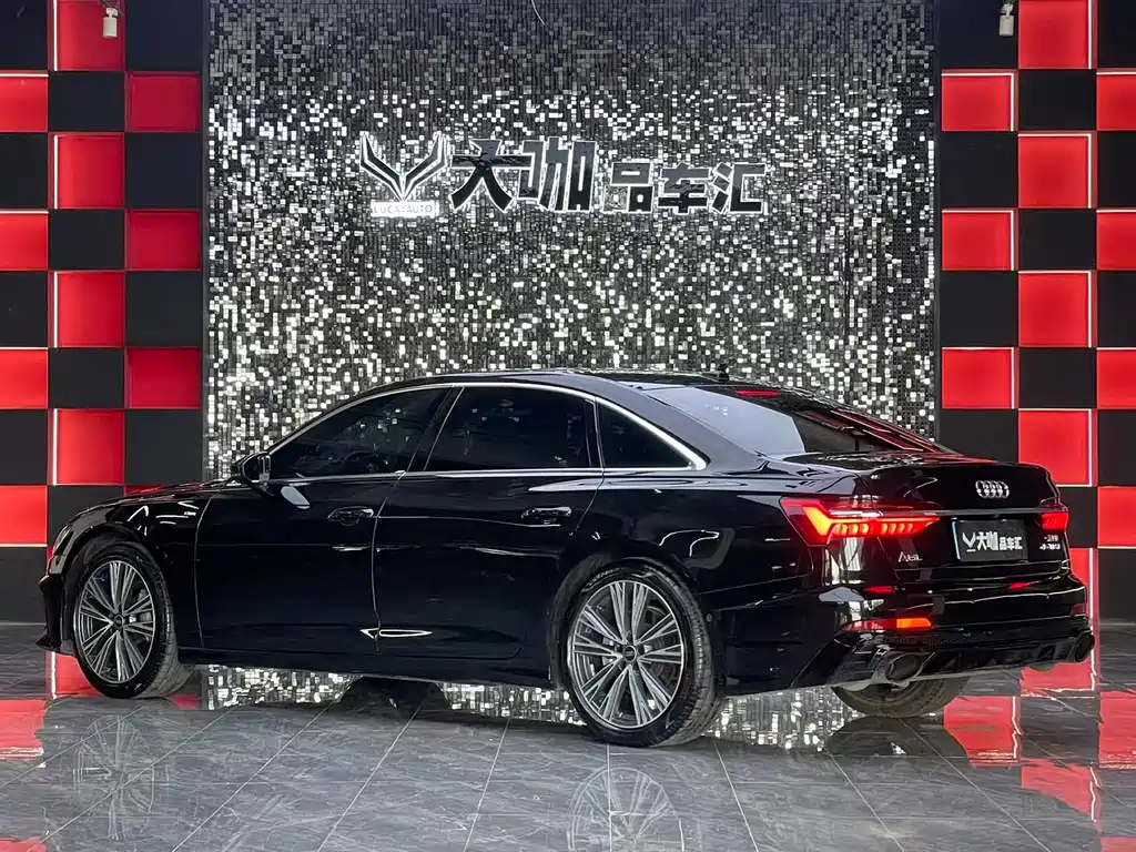 Audi A6L — фото 3