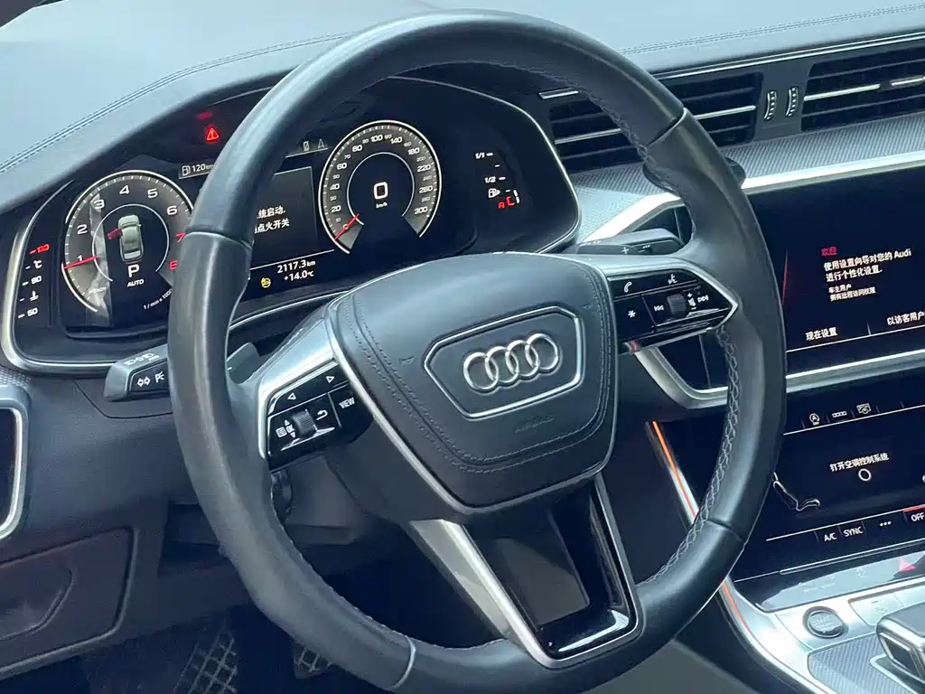 Audi A6L — фото 8