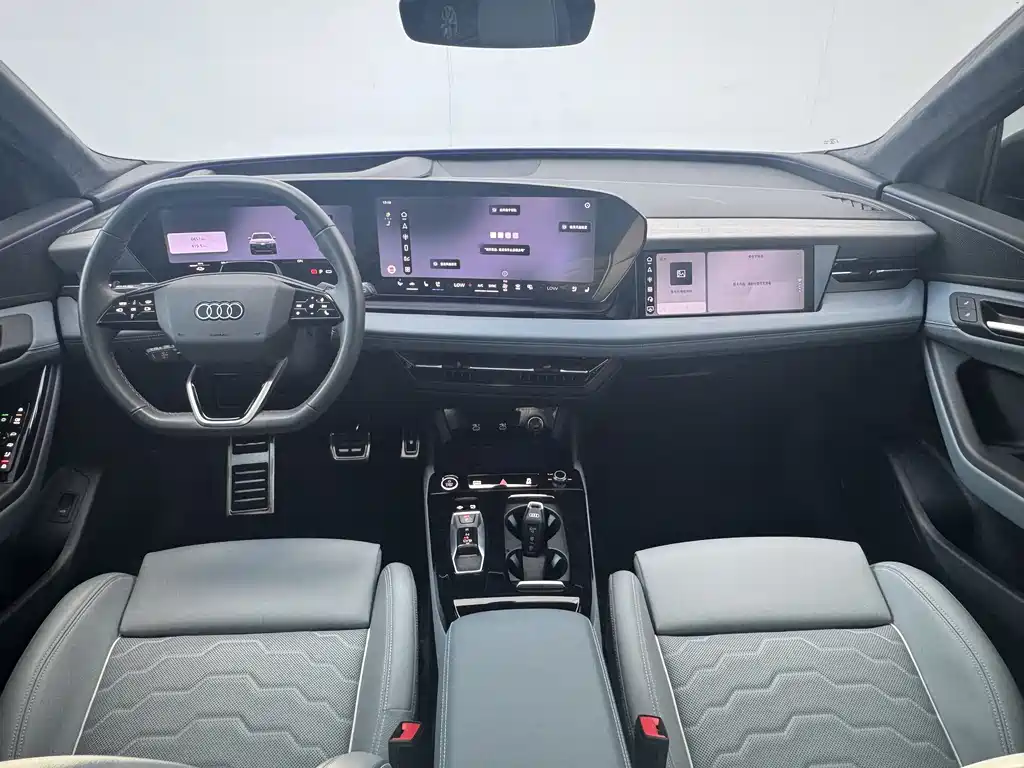Audi Q6L e-tron — фото 6