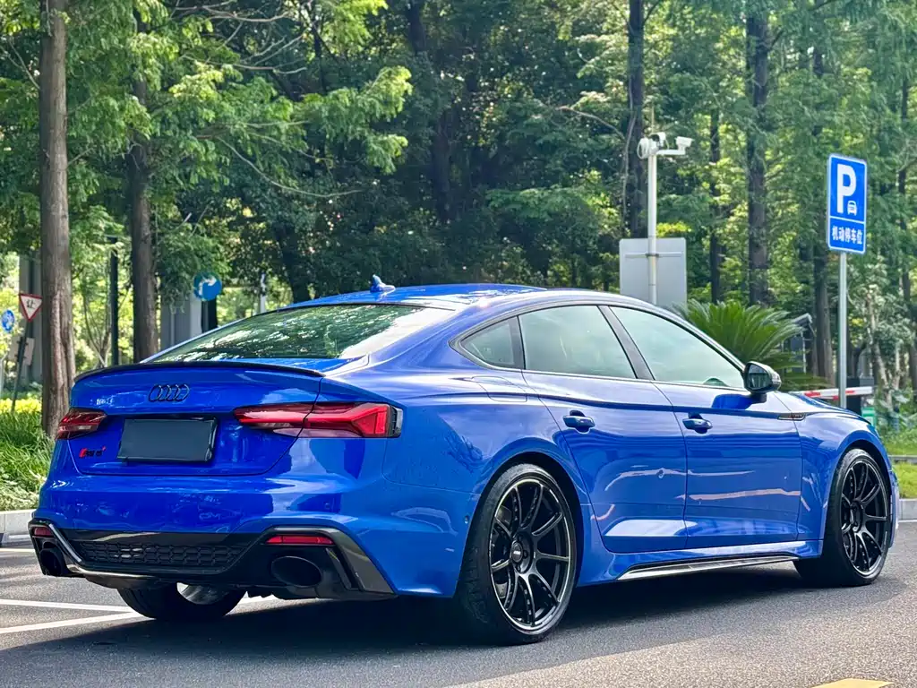 Audi RS 5 — фото 10