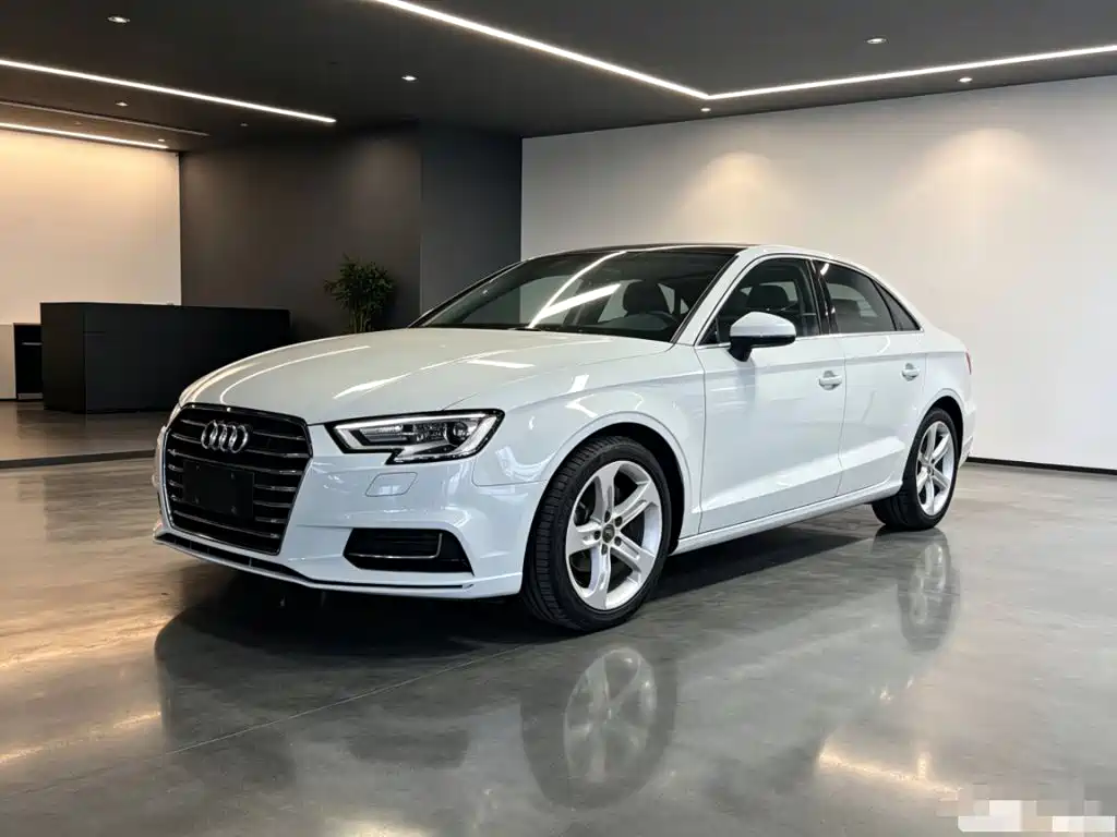 Audi A3 — фото 2