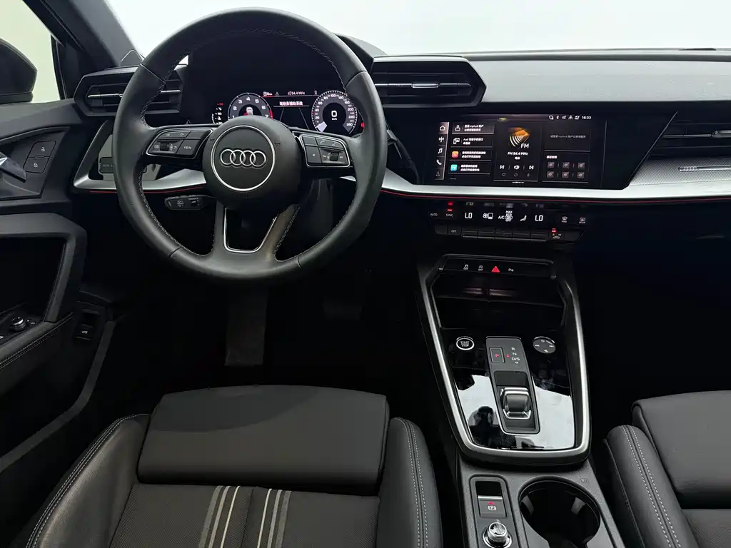 Audi A3 — фото 11