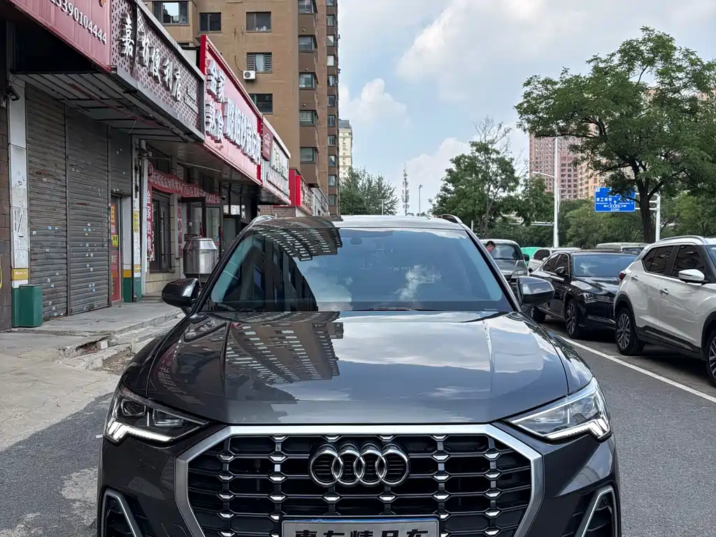 Audi Q3 — фото 2