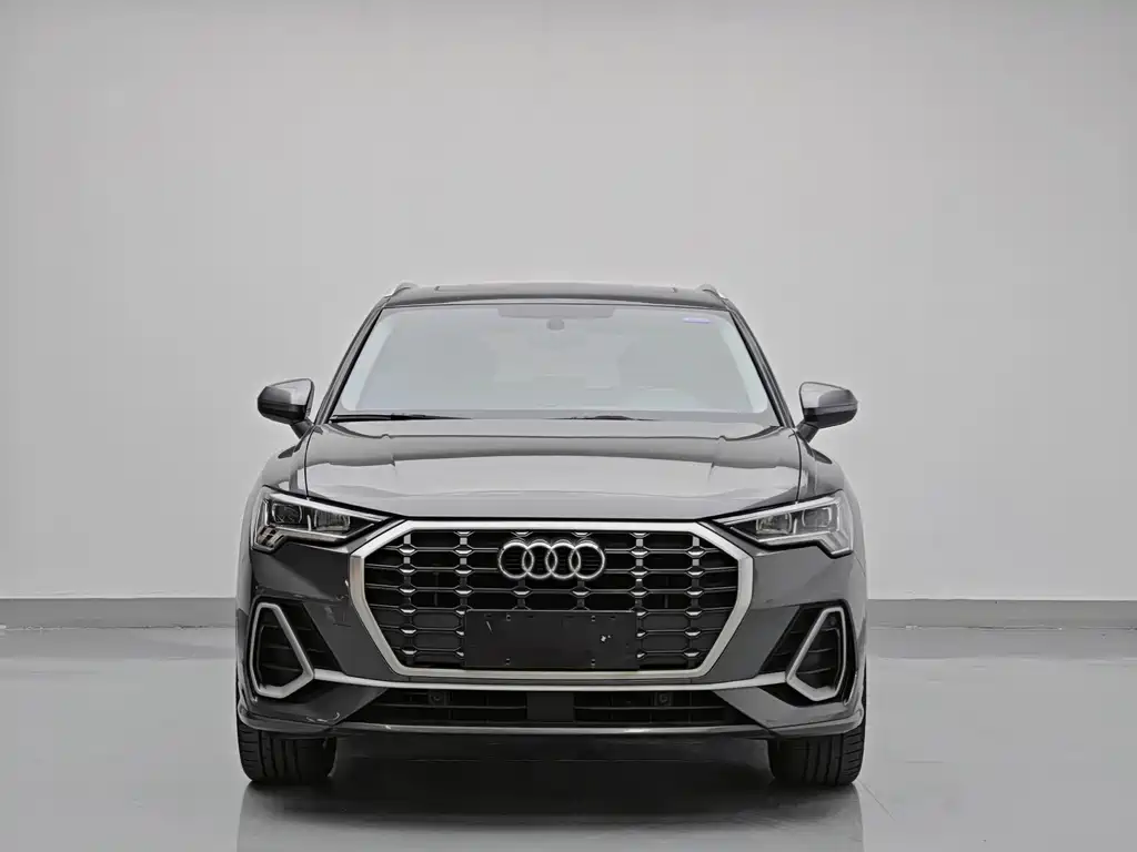 Audi Q3 — фото 2