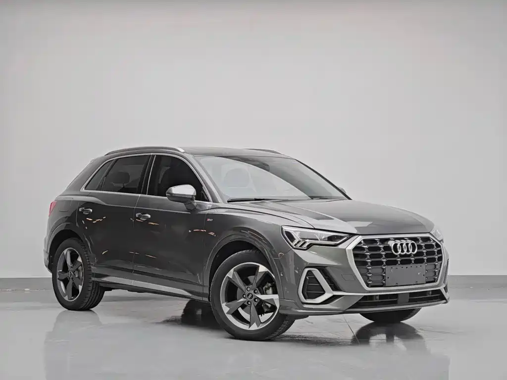 Audi Q3 — фото 3