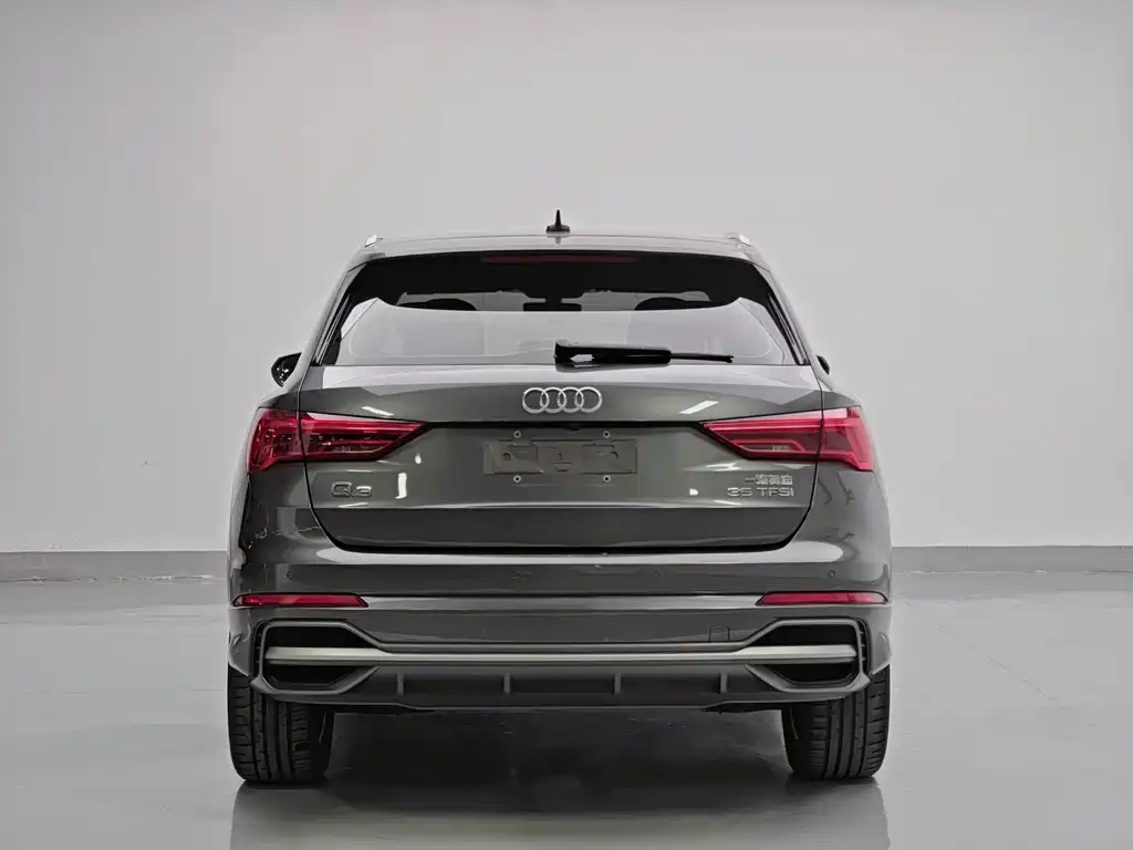 Audi Q3 — фото 6