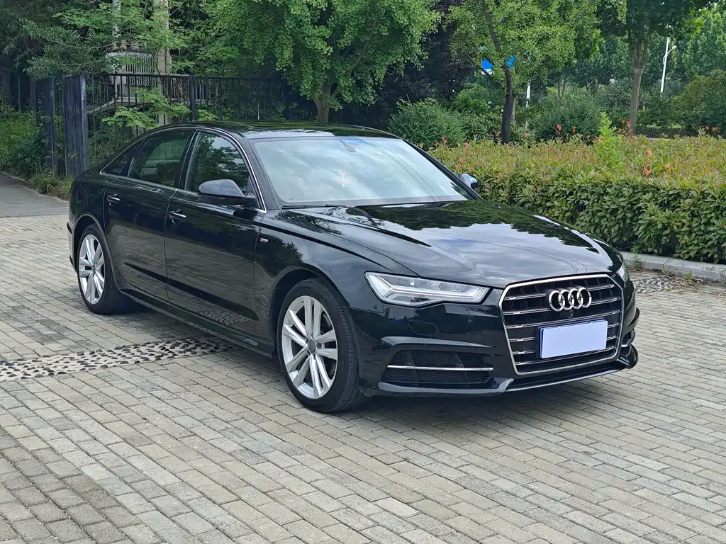 Audi A6L — фото 4
