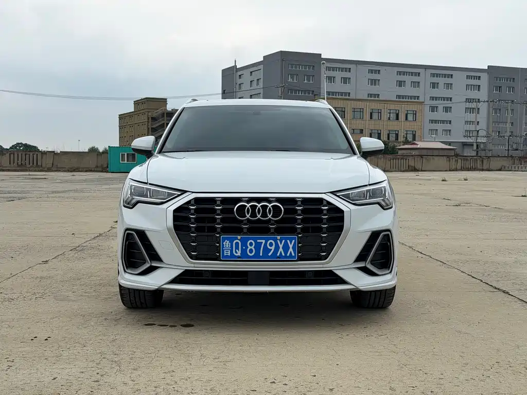 Audi Q3 — фото 2