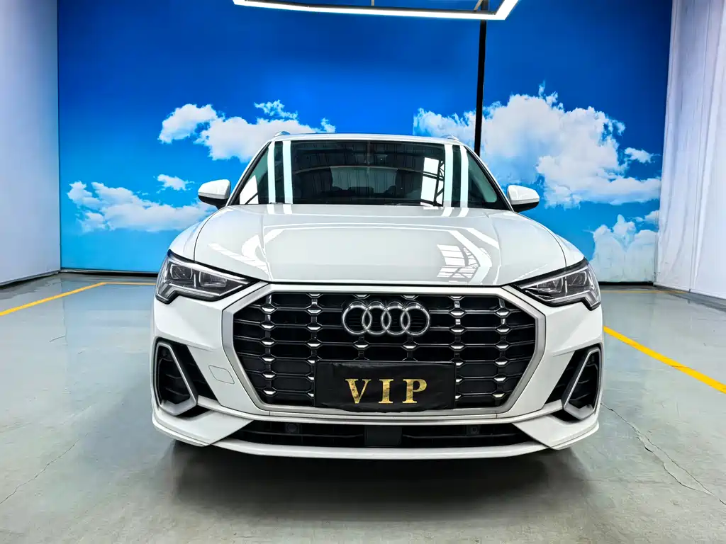 Audi Q3 — фото 2