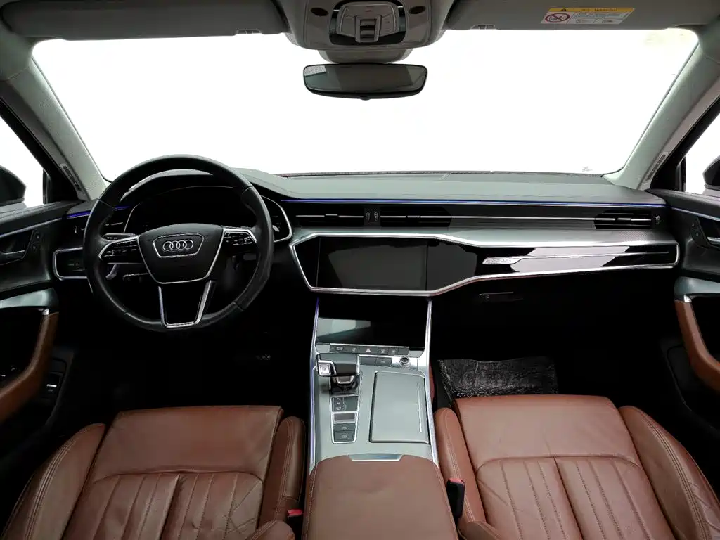 Audi A6L — фото 8