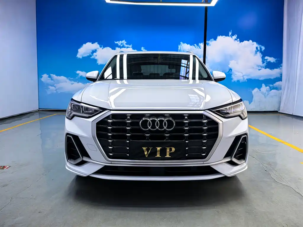 Audi Q3 — фото 2