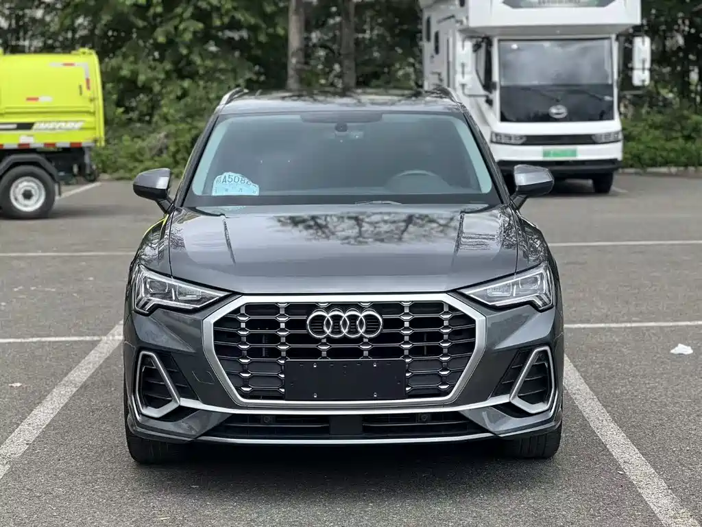 Audi Q3 — фото 2
