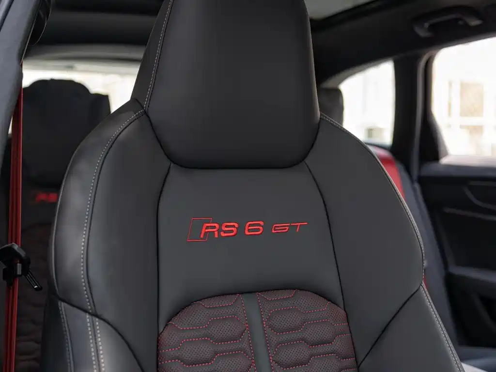 Audi RS 6 — фото 21