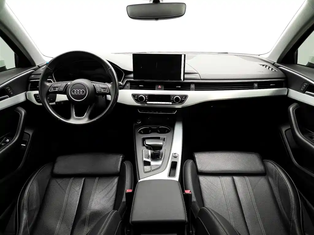 Audi A4L — фото 7