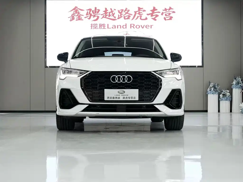 Audi Q3 Sportback — фото 2