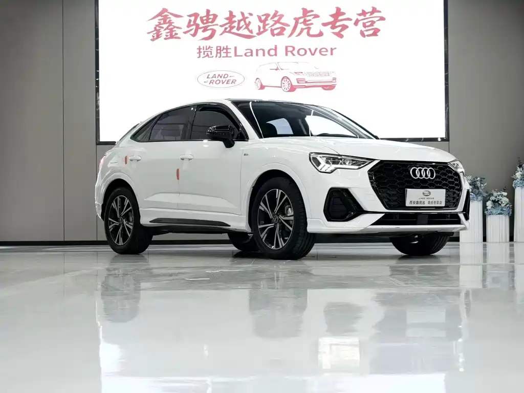 Audi Q3 Sportback — фото 3
