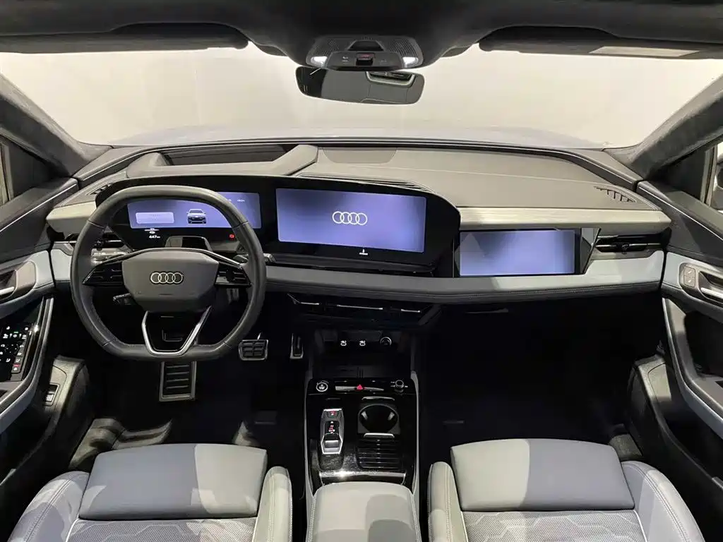 Audi Q6L e-tron — фото 7