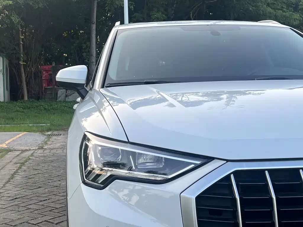 Audi Q3 — фото 5