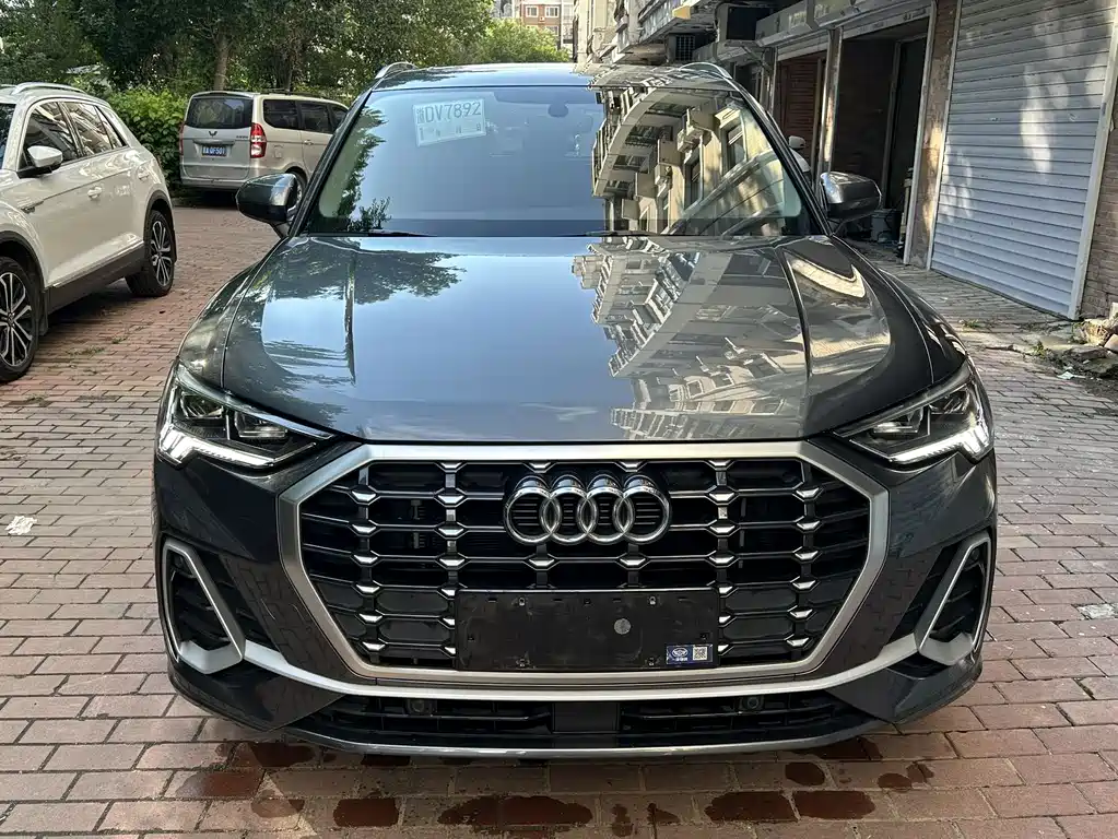 Audi Q3 — фото 2