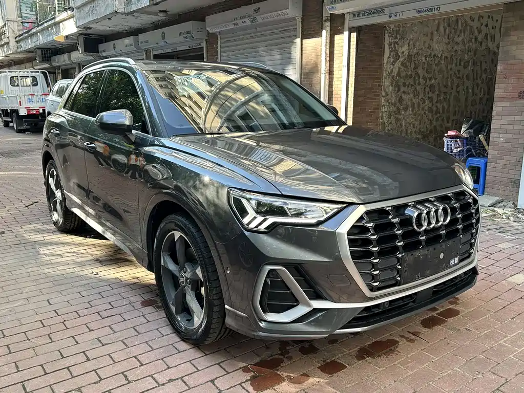 Audi Q3 — фото 5