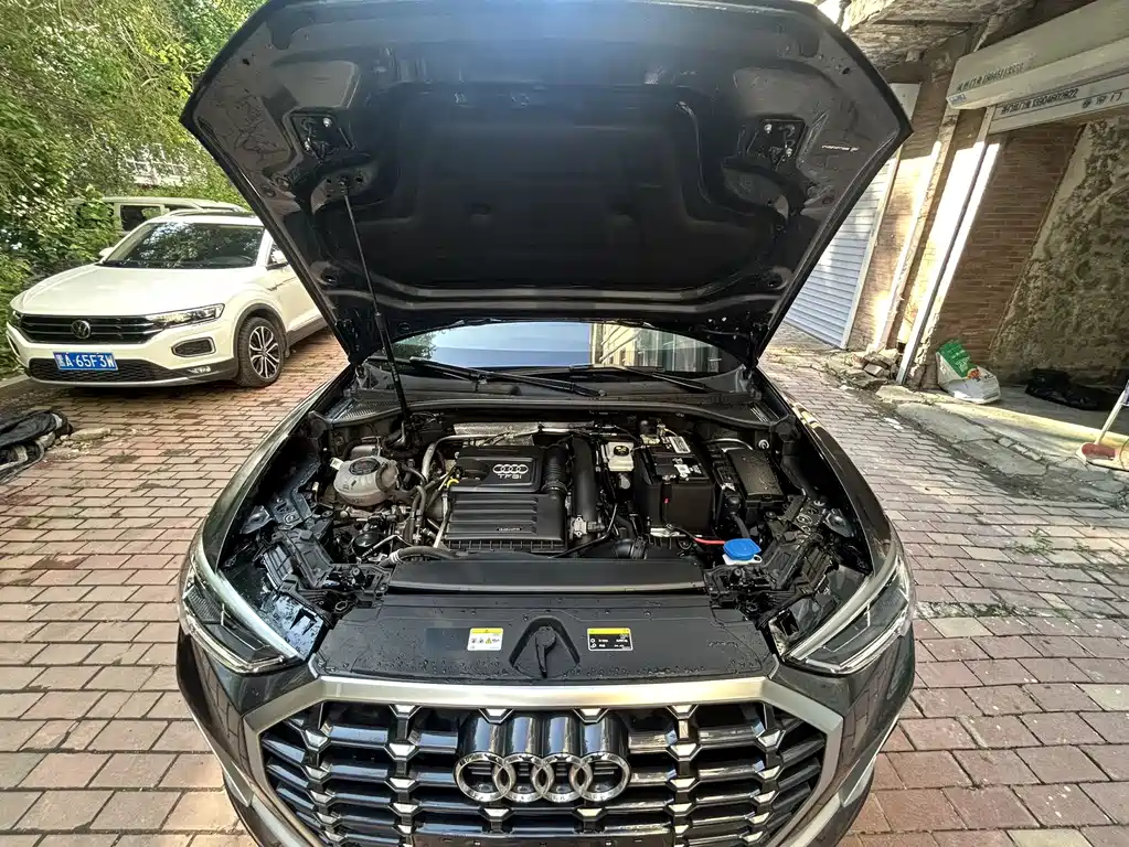 Audi Q3 — фото 6