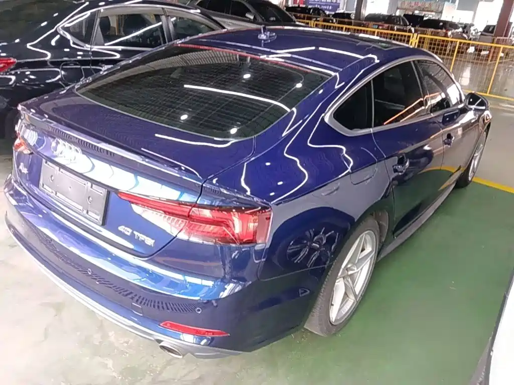 Audi A5 (Import) — фото 7
