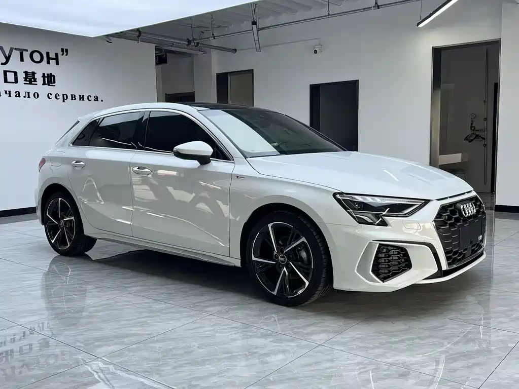 Audi A3 — фото 2