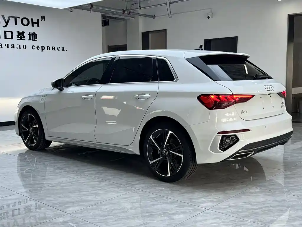 Audi A3 — фото 4