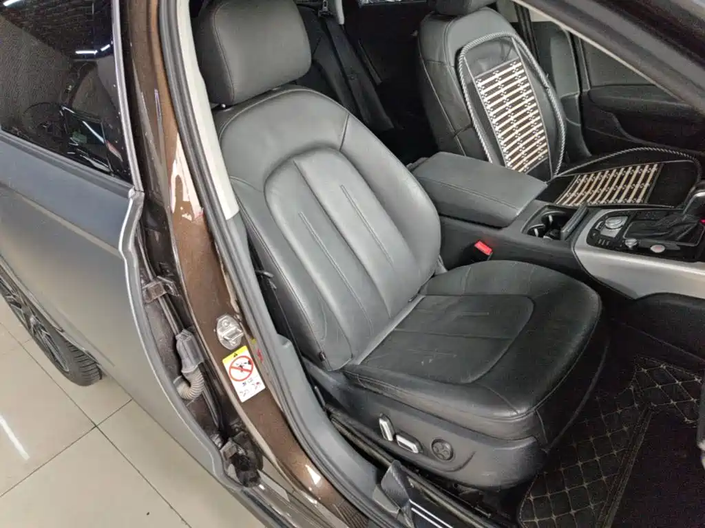 Audi A6 (Import) — фото 20