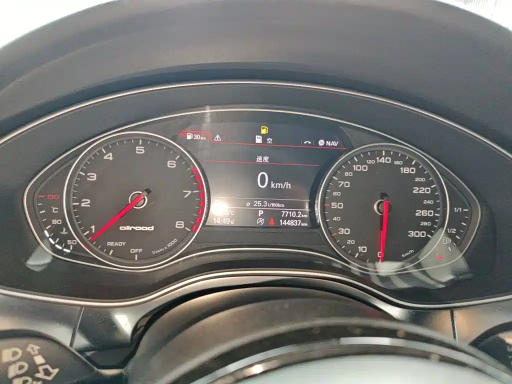 Audi A6 (Import) — фото 8