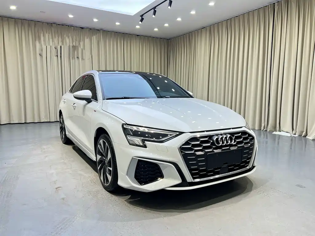 Audi A3 — фото 3