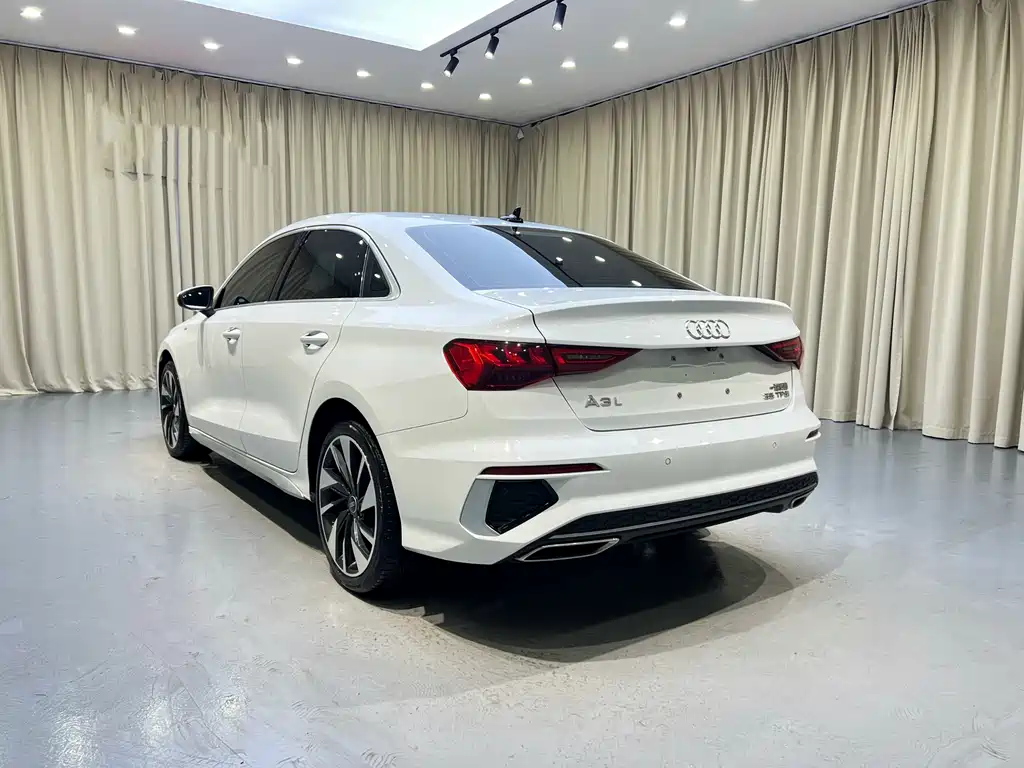 Audi A3 — фото 4