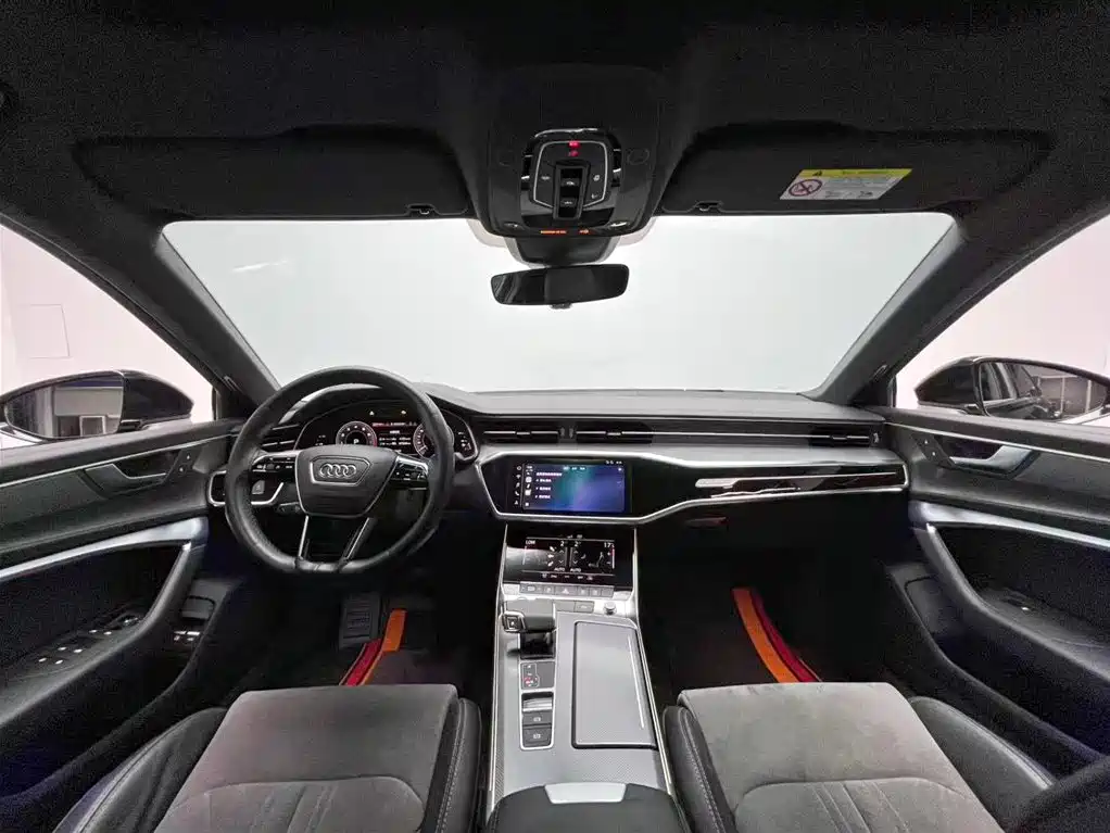 Audi A6L New Energy — фото 10
