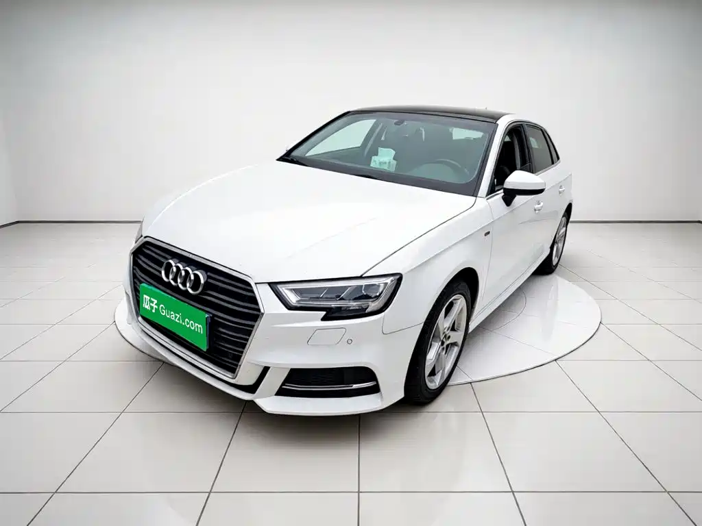 Audi A3 — фото 2