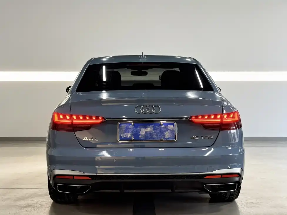 Audi A4L — фото 4