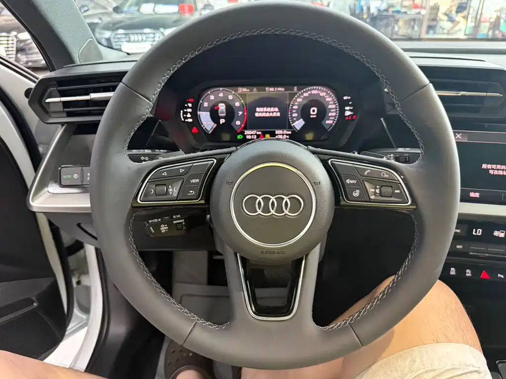 Audi A3 — фото 14