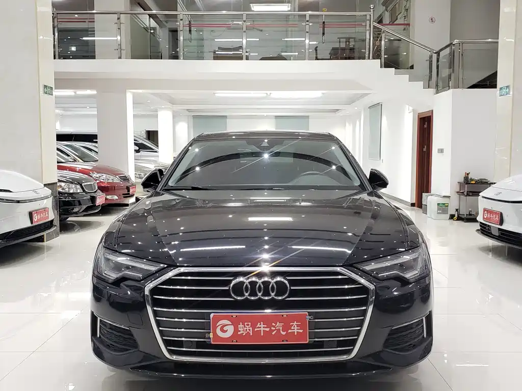 Audi A6L — фото 2