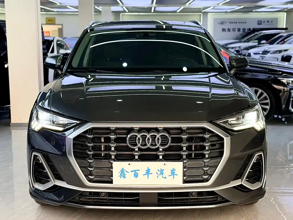 Audi Q3 — фото 2