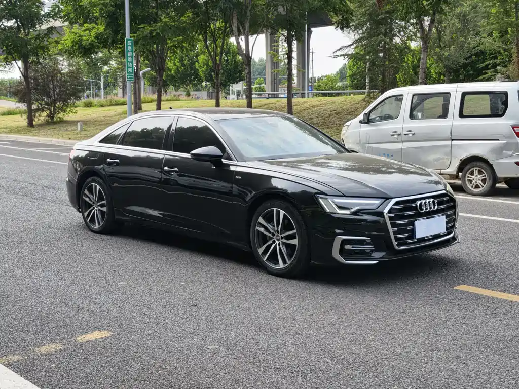 Audi A6L — фото 3