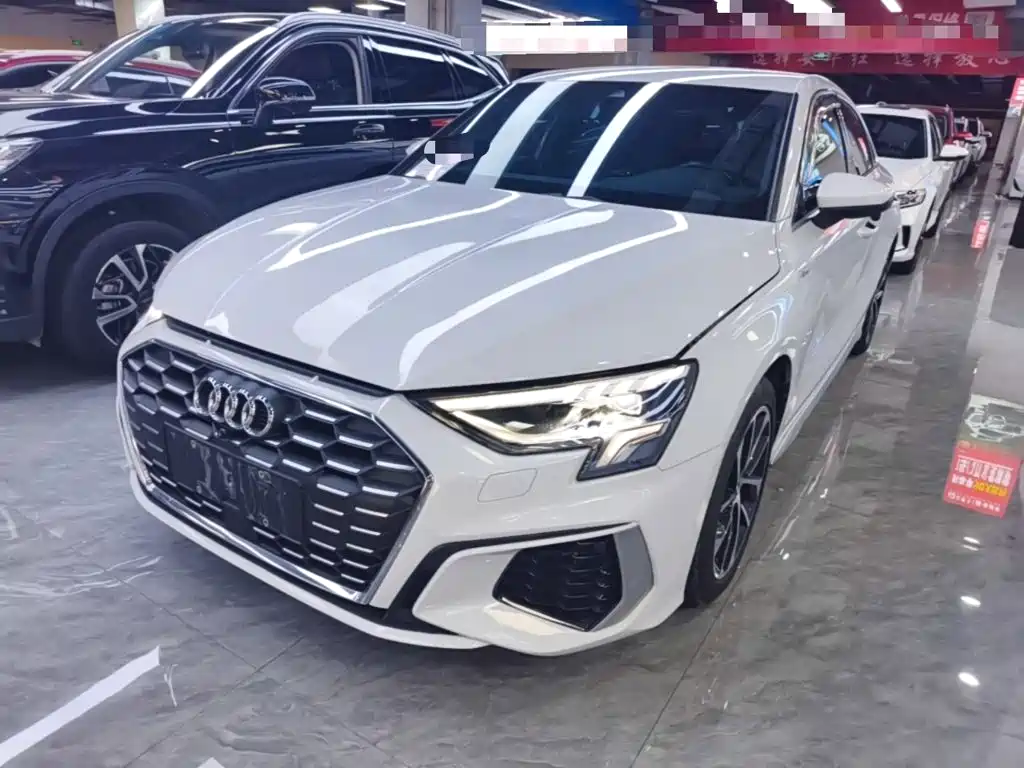 Audi A3 — фото 2