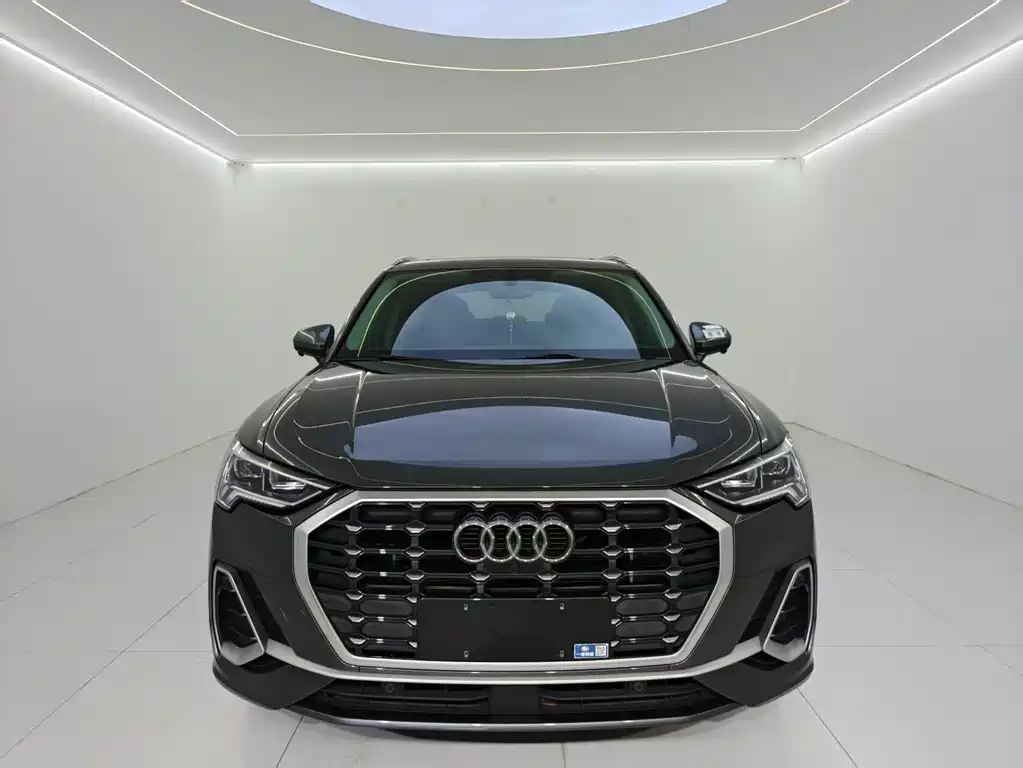 Audi Q3 — фото 2