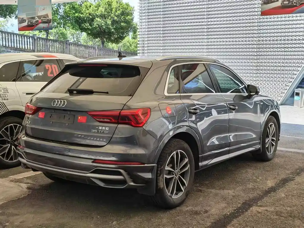 Audi Q3 — фото 3