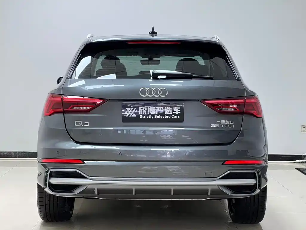 Audi Q3 — фото 5